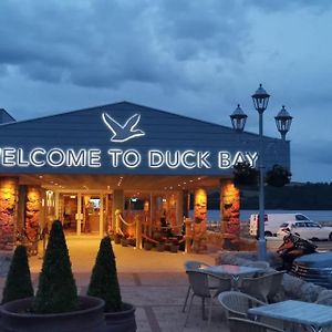 Duck Bay Hotel & Restaurant